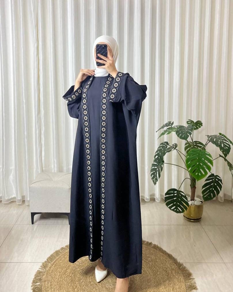 عباية - بي ستور
